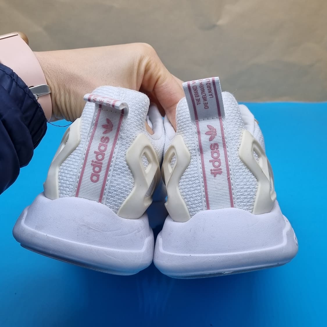 아디다스 ZX 플럭스 여성운동화240  상품이미지4