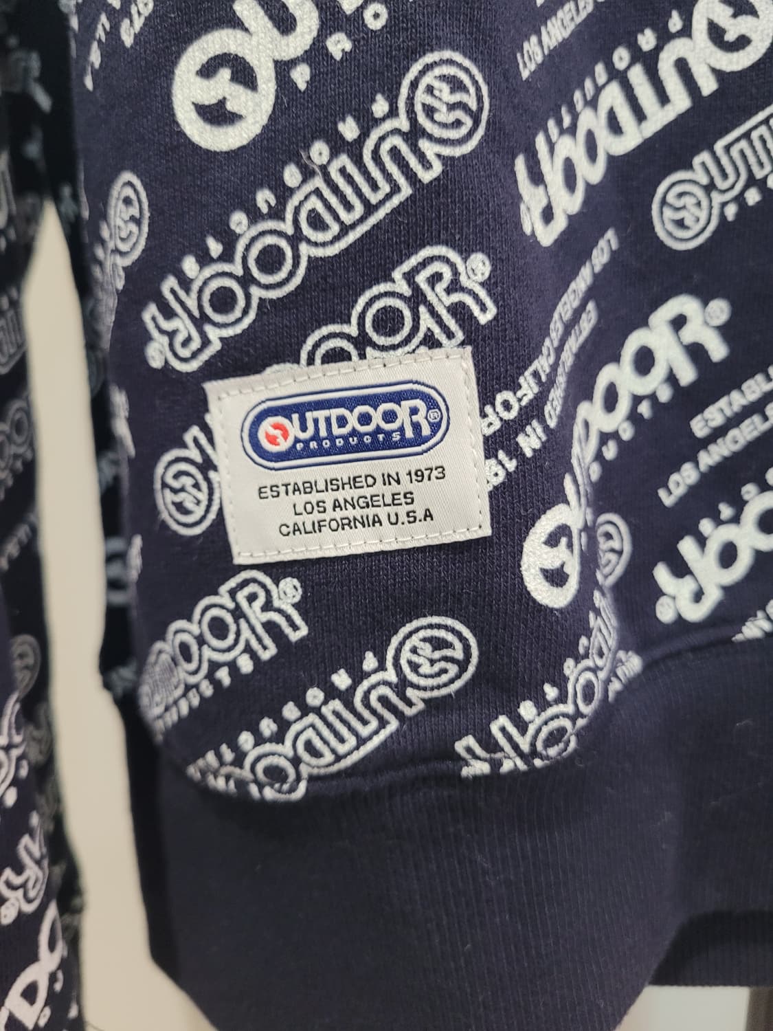 아웃도어 프로덕츠 올오버 프린팅 스웨트셔츠 맨투맨 M사이즈 상품이미지5