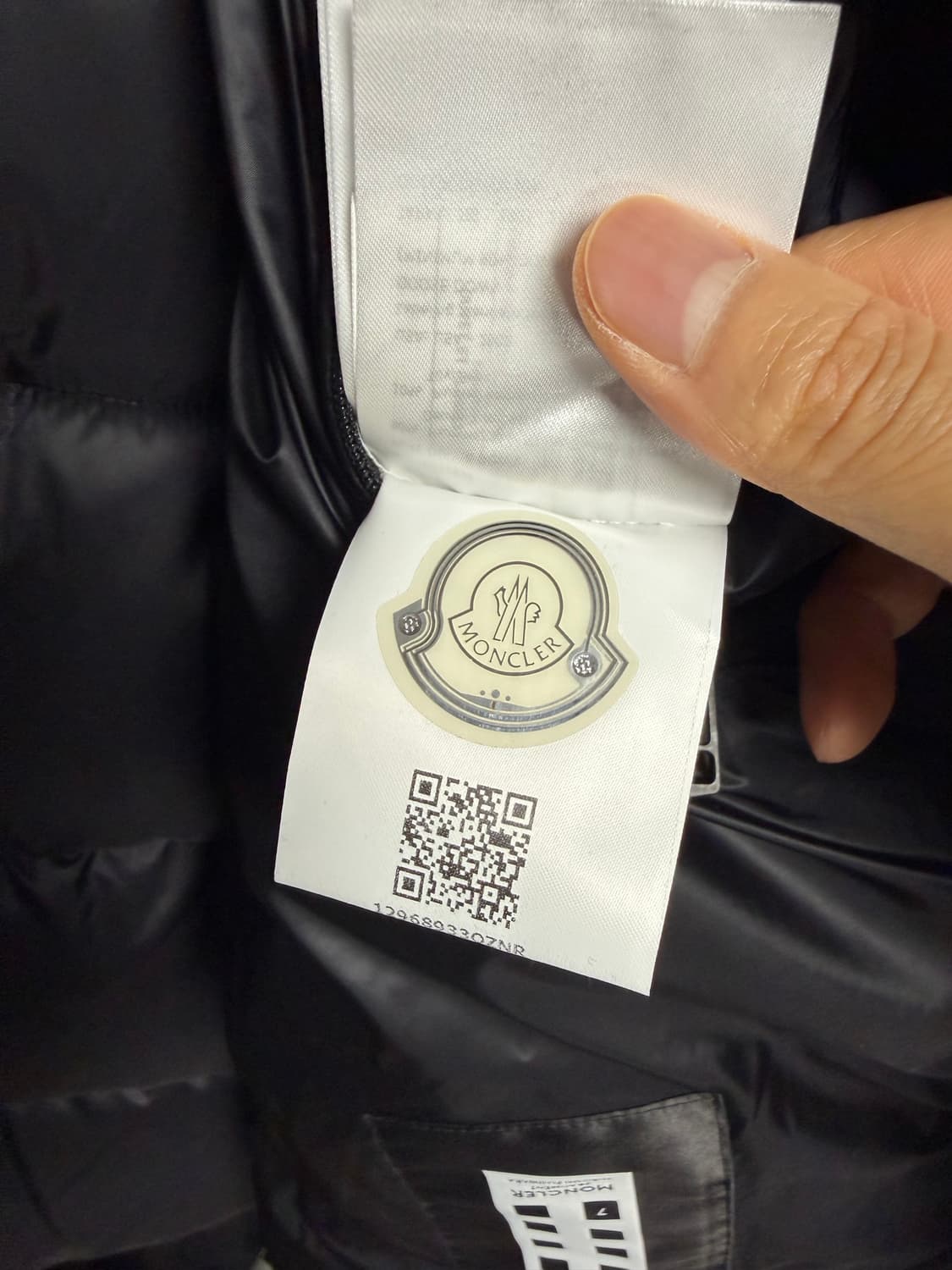 [3] 몽클레어 x 프라그먼트 패딩 조끼 베스트 상품이미지5