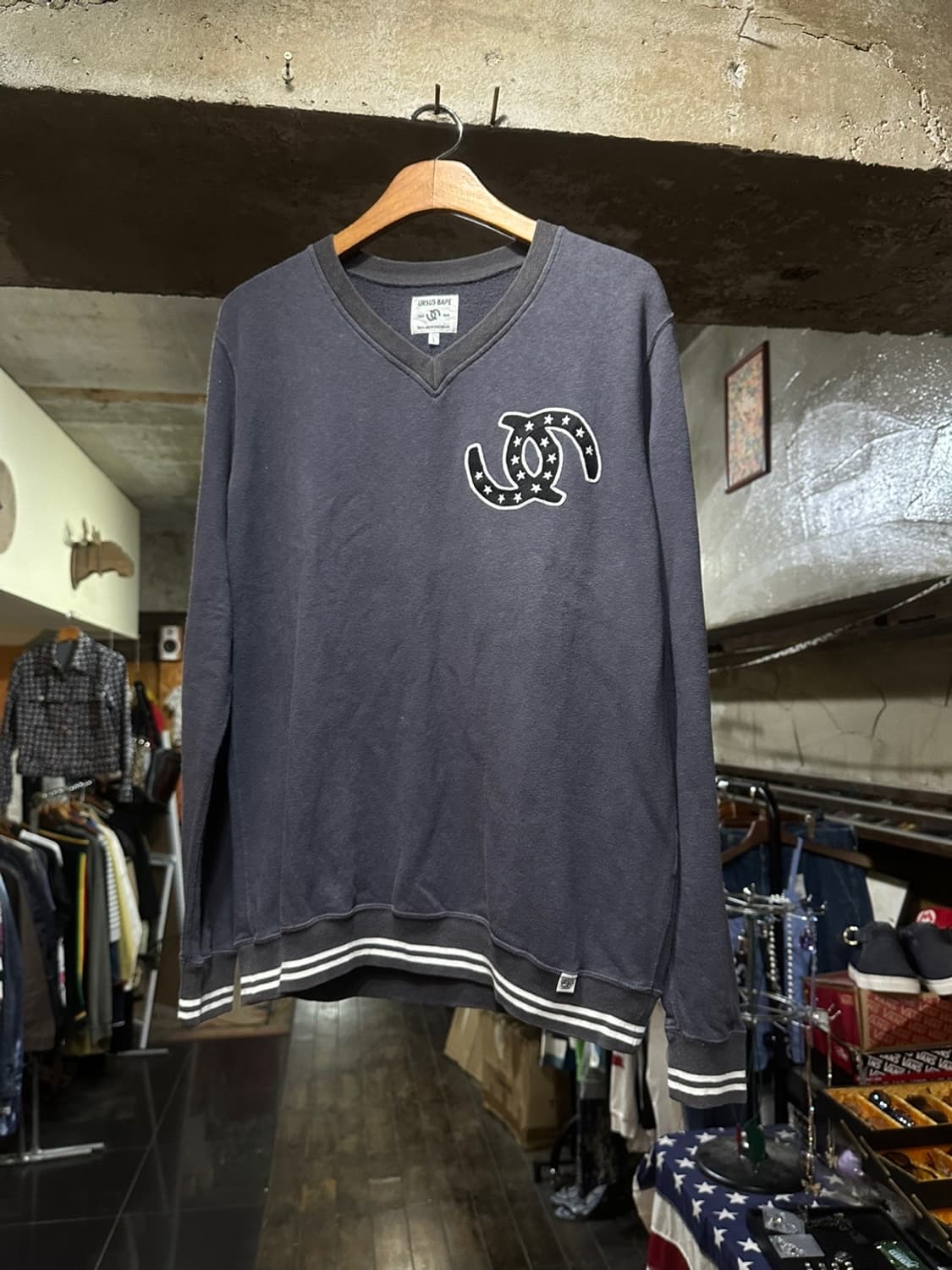 00s BAPE 베이프 브이넥 맨투맨 상품이미지2