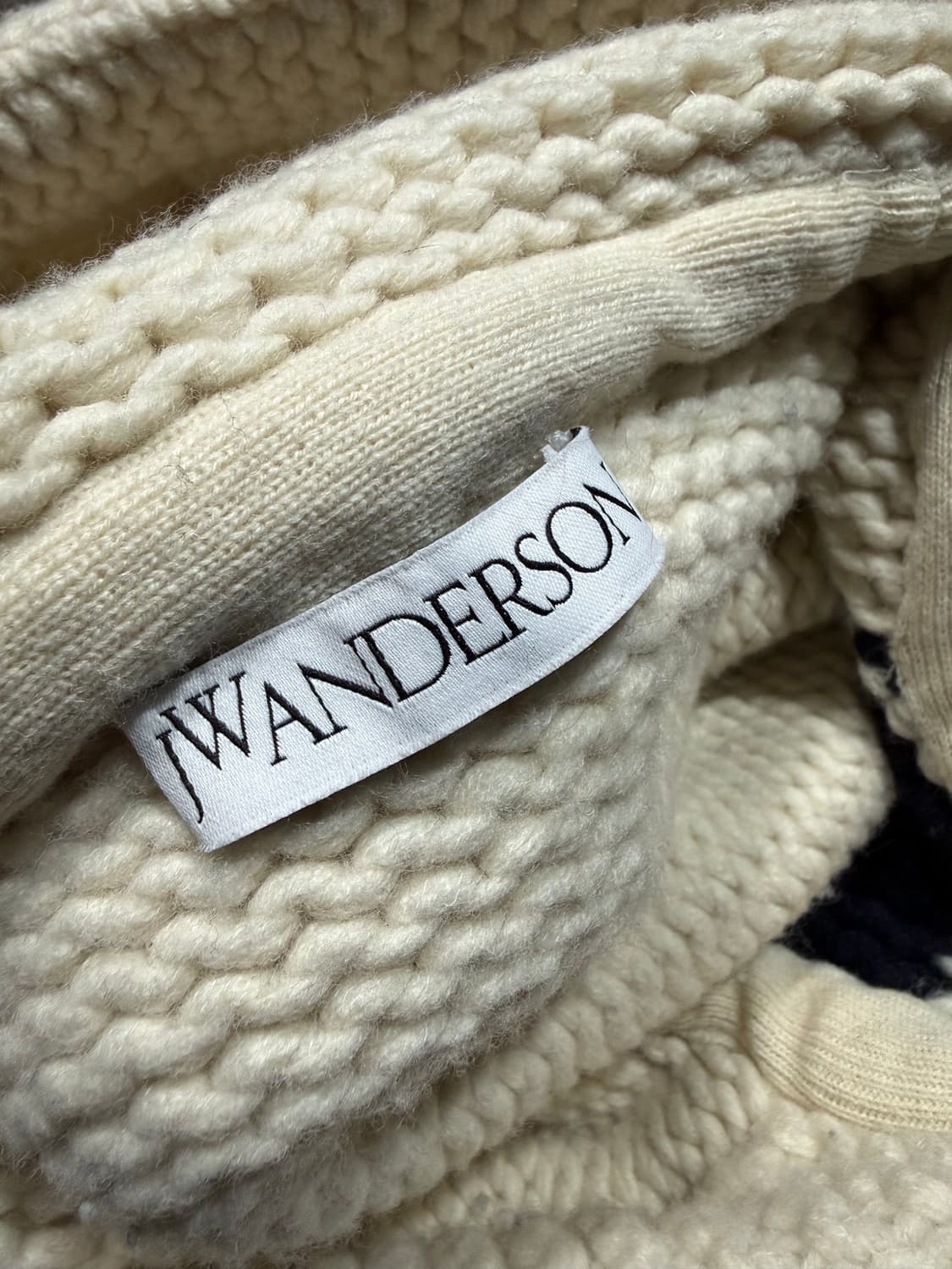 Jw Anderson 제이더블유 앤더슨 청키 후디 니트 상품이미지4