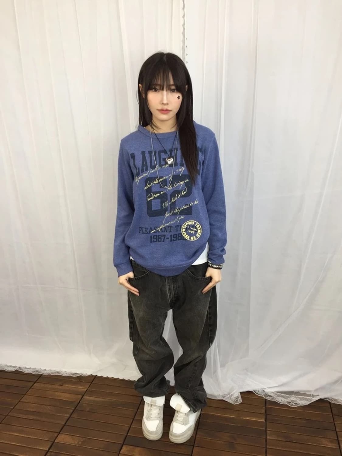 Jpn Laughing 62 Blue Sweatshirt 상품이미지1