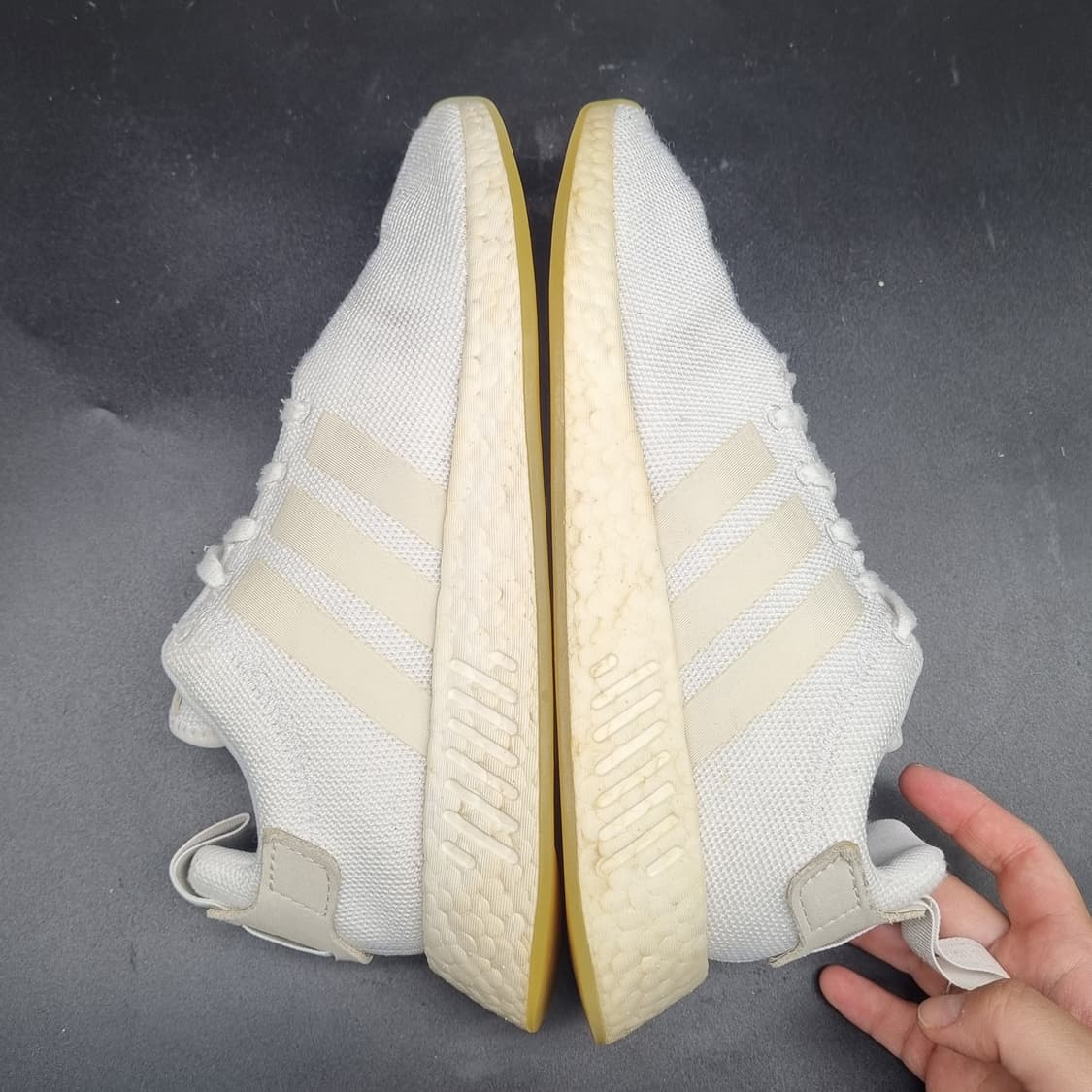 아디다스 NMD R1 스니커즈250 상품이미지5