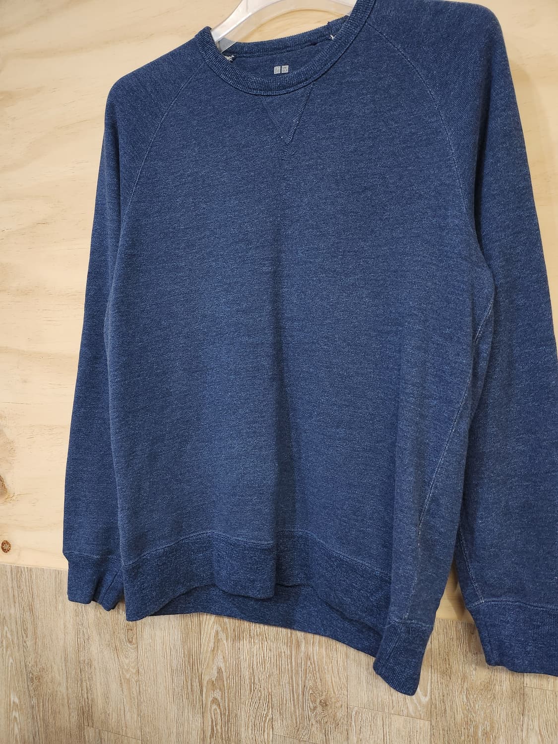 620) 유니클로 남성 기모 맨투맨 상품이미지4