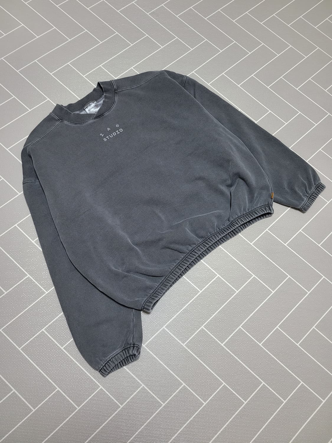 아이앱 스튜디오 피그먼트 크루넥 티셔츠 XL 상품이미지1