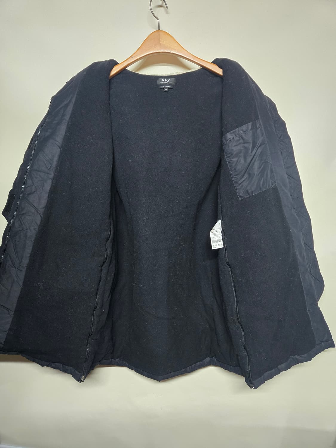 정품)A.P.C. 아페쎄 블랙 야상  롱패딩 36 (66) 상품이미지3