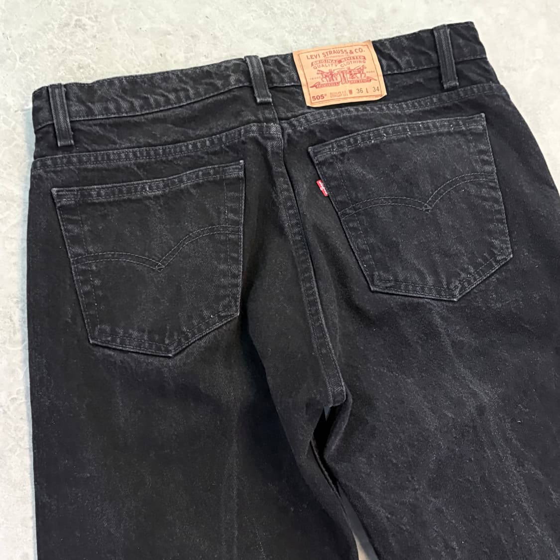 [36/34] 90s USA🇺🇸 리바이스 505 레드탭 블랙 흑청 상품이미지7
