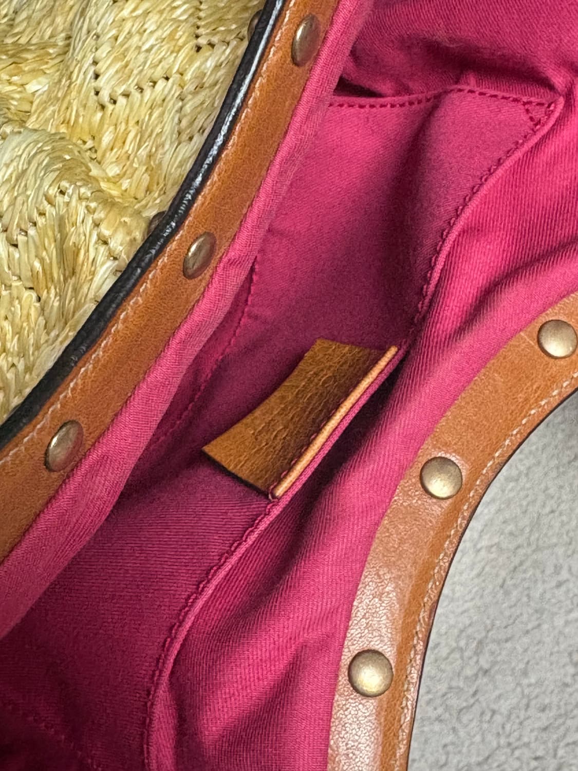 구찌(Gucci) 리미티드 에디션 라피아 플라워 뱀부 핸들 호보백(정품) 상품이미지4