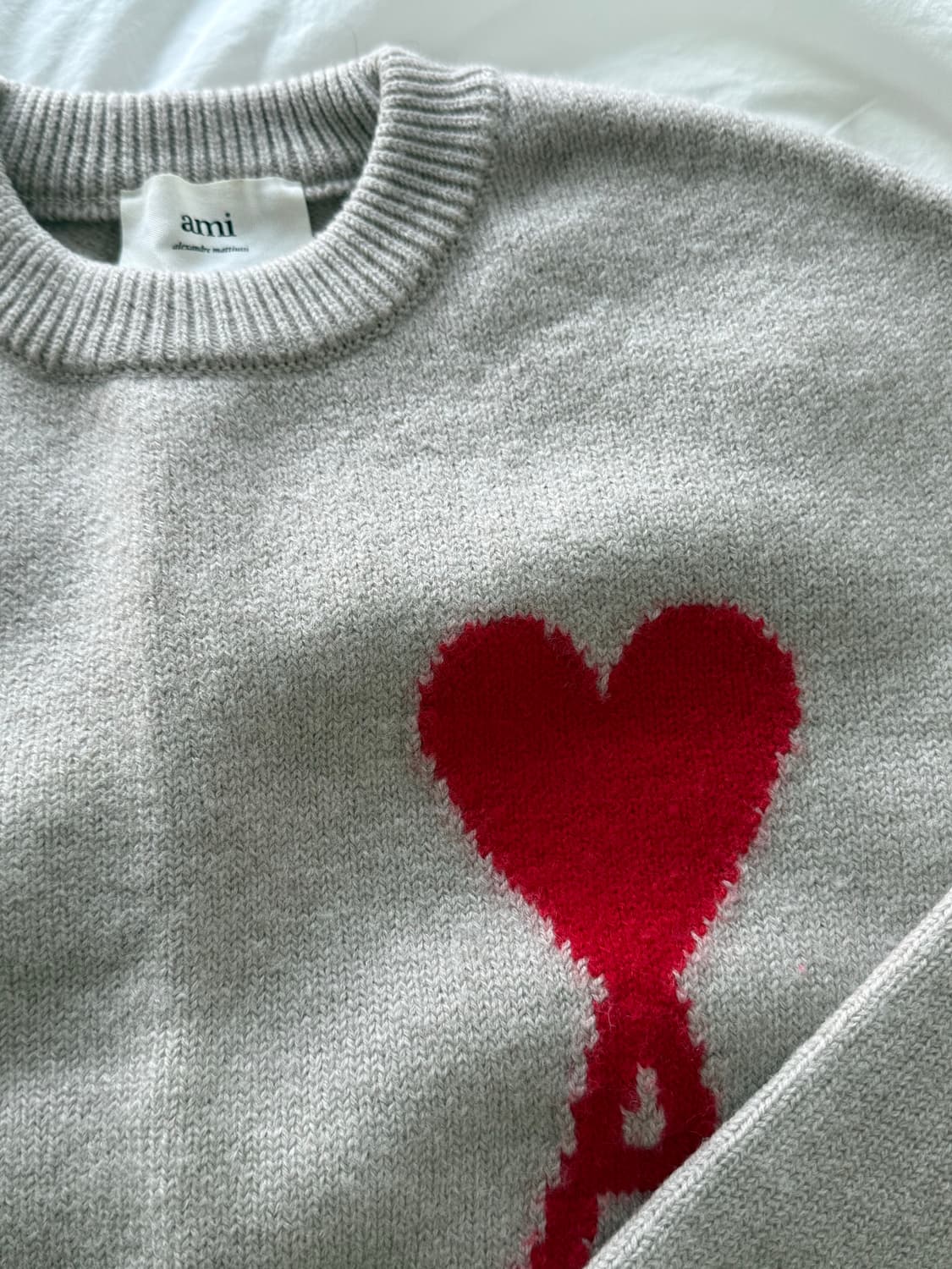 AMI 아미 빅 하트 로고 니트 상품이미지1