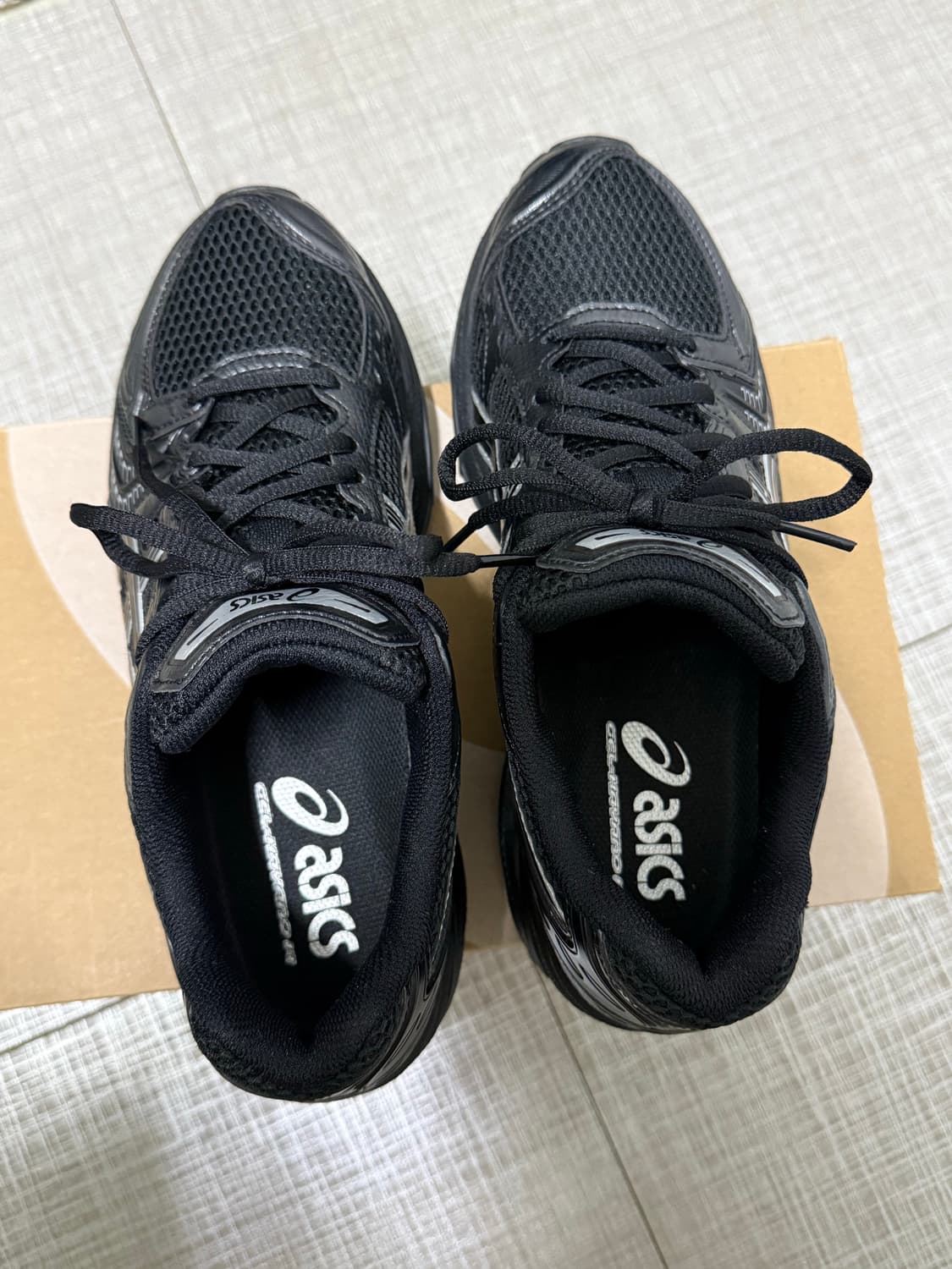 [255] 아식스 젤 카야노 14 블랙 퓨어 실버 상품이미지2