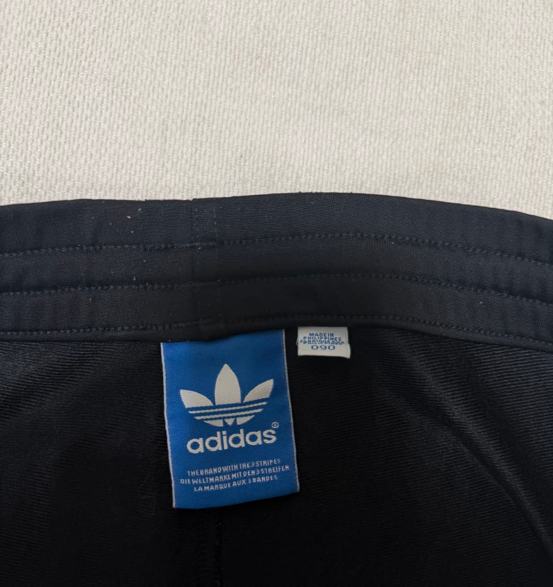 아디다스 구유로파 삼선 트랙 팬츠 상품이미지4