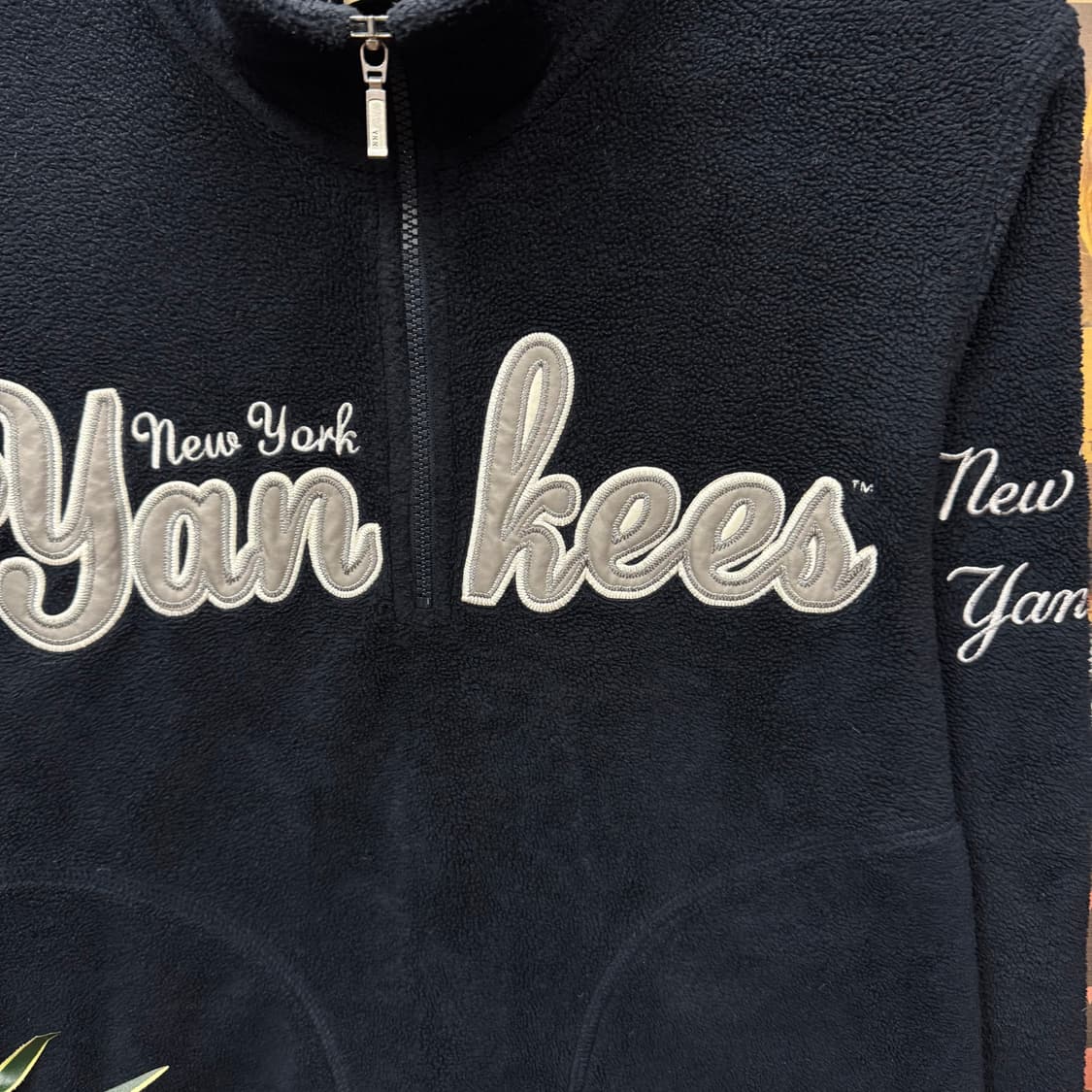 00s MLB X 유니클로 뉴욕 양키스 하프집업 플리스 네이비 상품이미지5