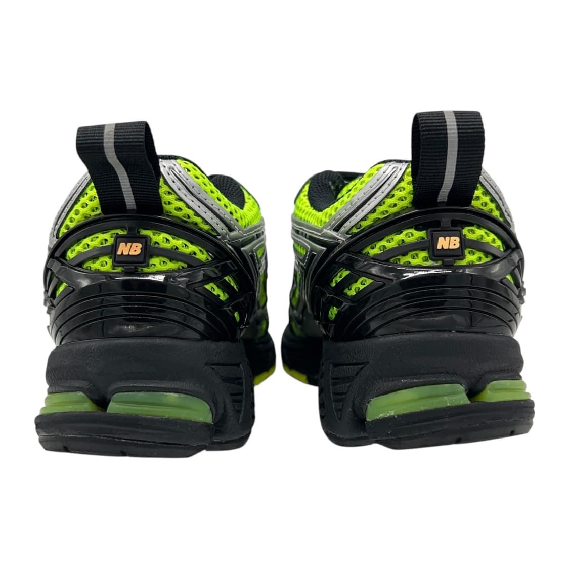 230 뉴발란스 1906R 볼트 실버 상품이미지5