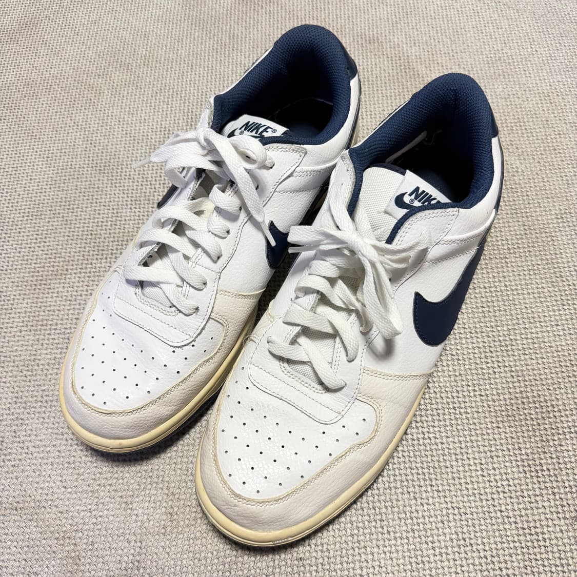 나이키 올드스쿨 덩크 흰/남 스니커즈 상품이미지1