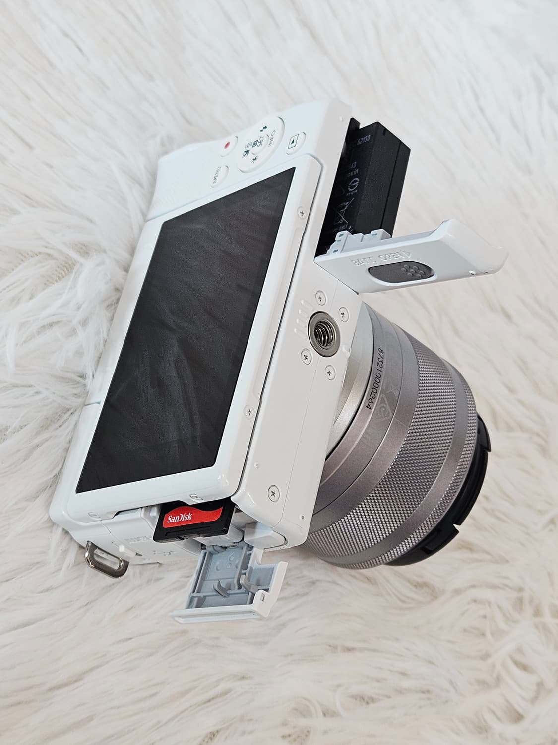 [민트] 캐논 EOS M200 미러리스, 디카 카메라 판매 상품이미지9