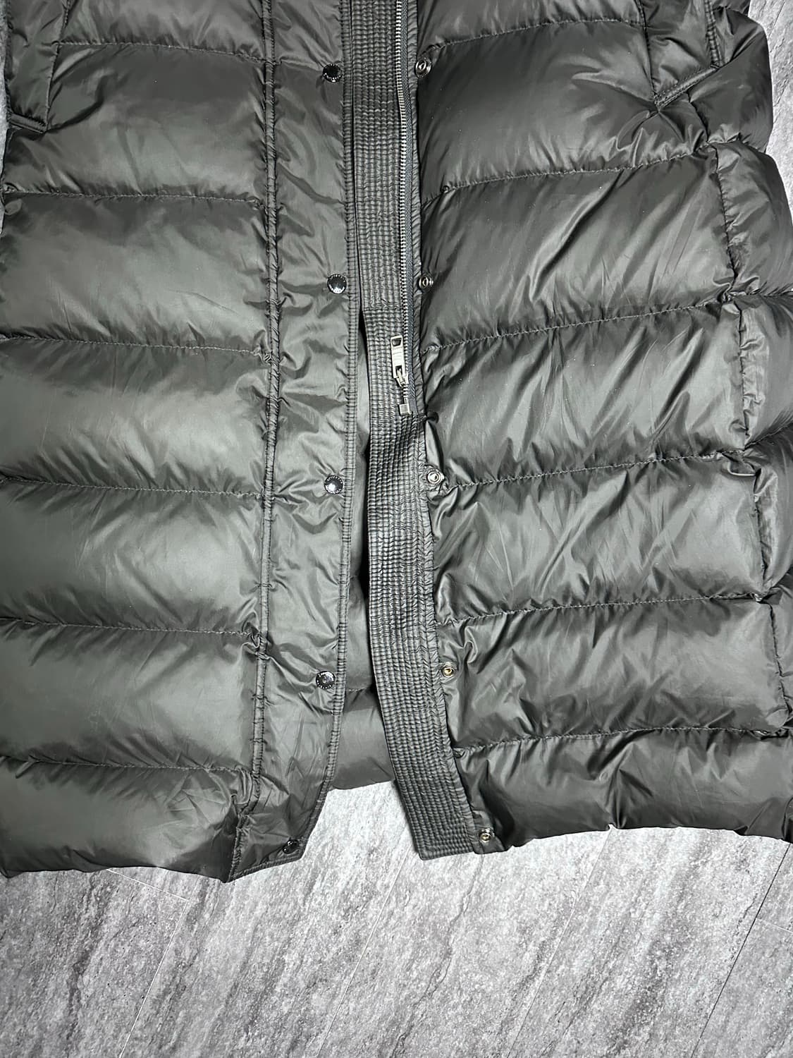 버버리 여성 롱패딩 M 블랙 상품이미지2