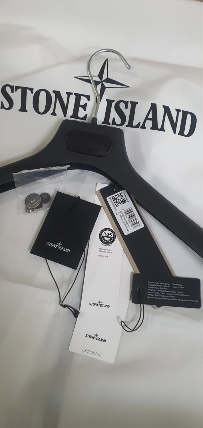 스톤아일랜드 크링클랩스 25fw 패딩 XL 새상품급 정품(한글텍O) 상품이미지8
