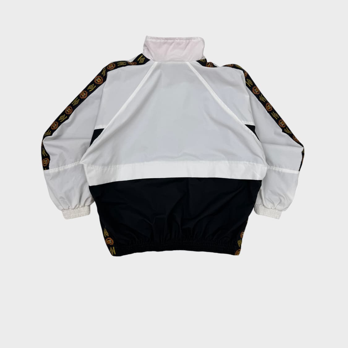 96-97 엄브로 맨체스터 유나이티드 트랙 자켓 상품이미지2