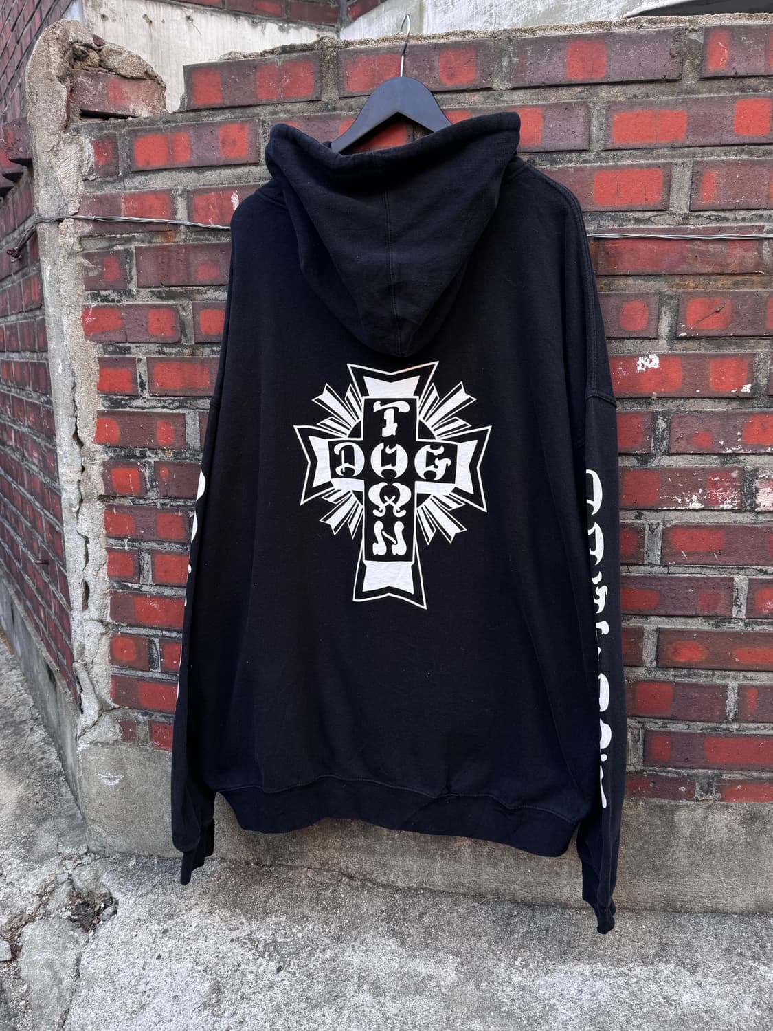 도그타운 오리엔탈 크로스로고 후드집업  상품이미지1