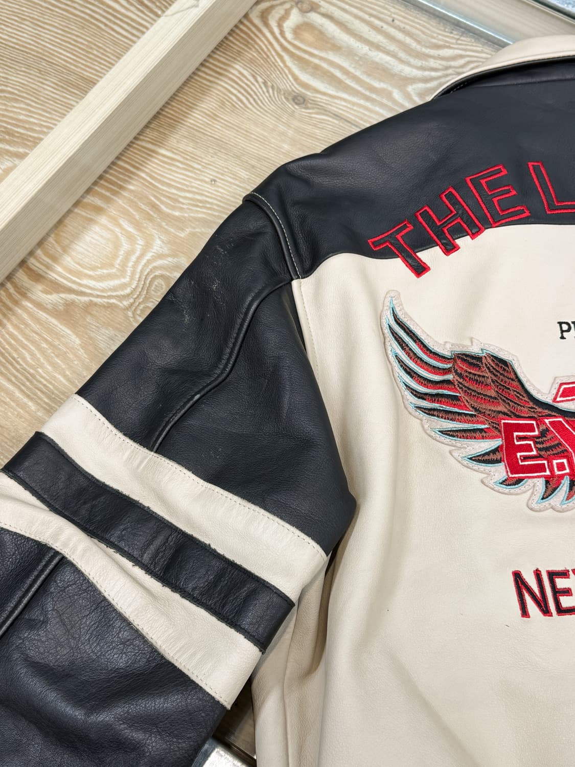 E.Ya Zawa 윙 로고 레더 집업 자켓 상품이미지9