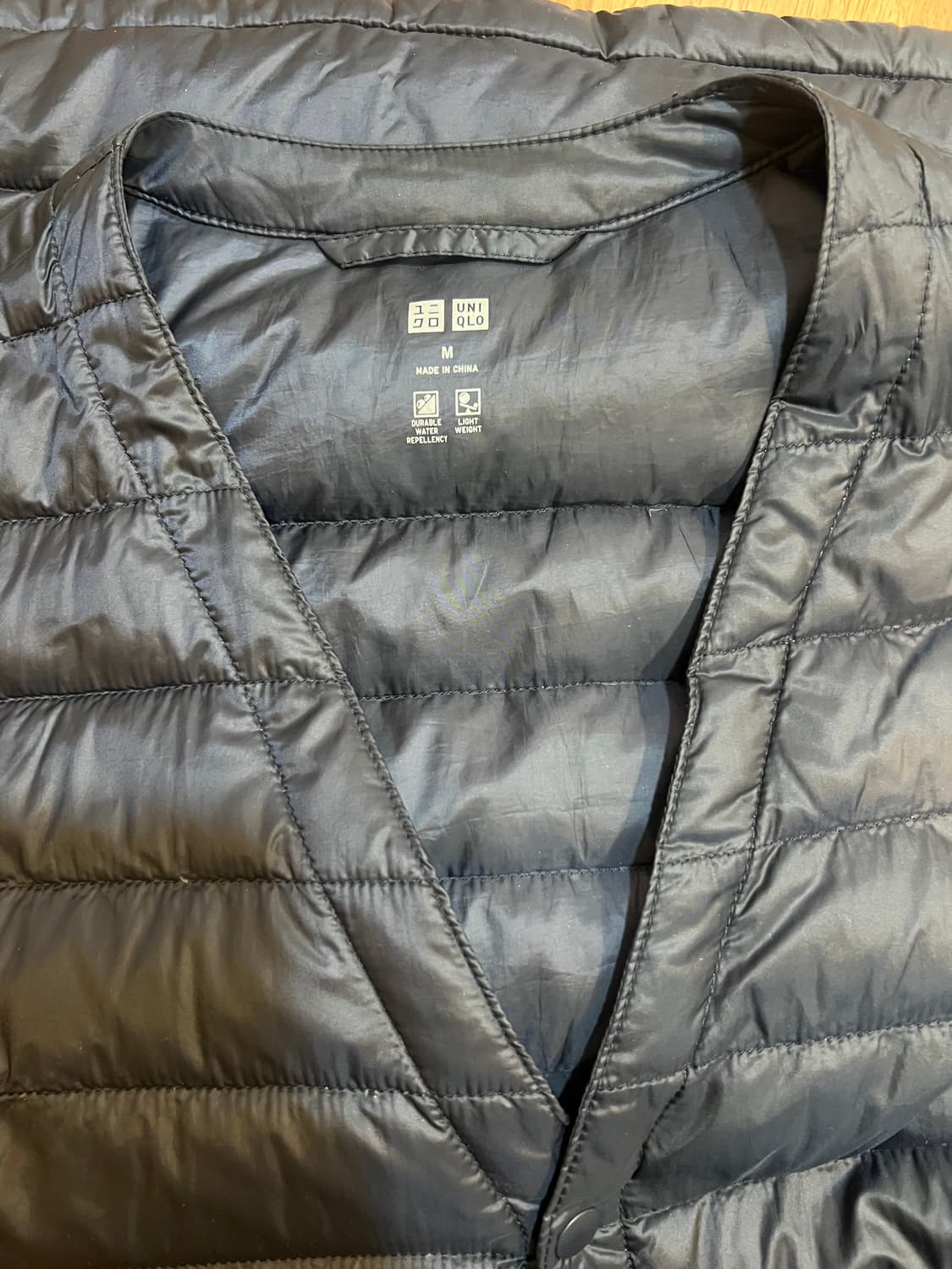 유니클로 남여공용 네이비 다운패딩점퍼 경량패딩점퍼 상품이미지4