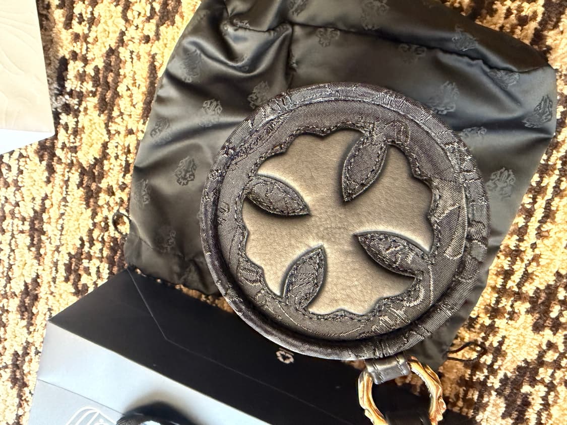 크롬하츠 원통 나일론 미니가방 상품이미지3