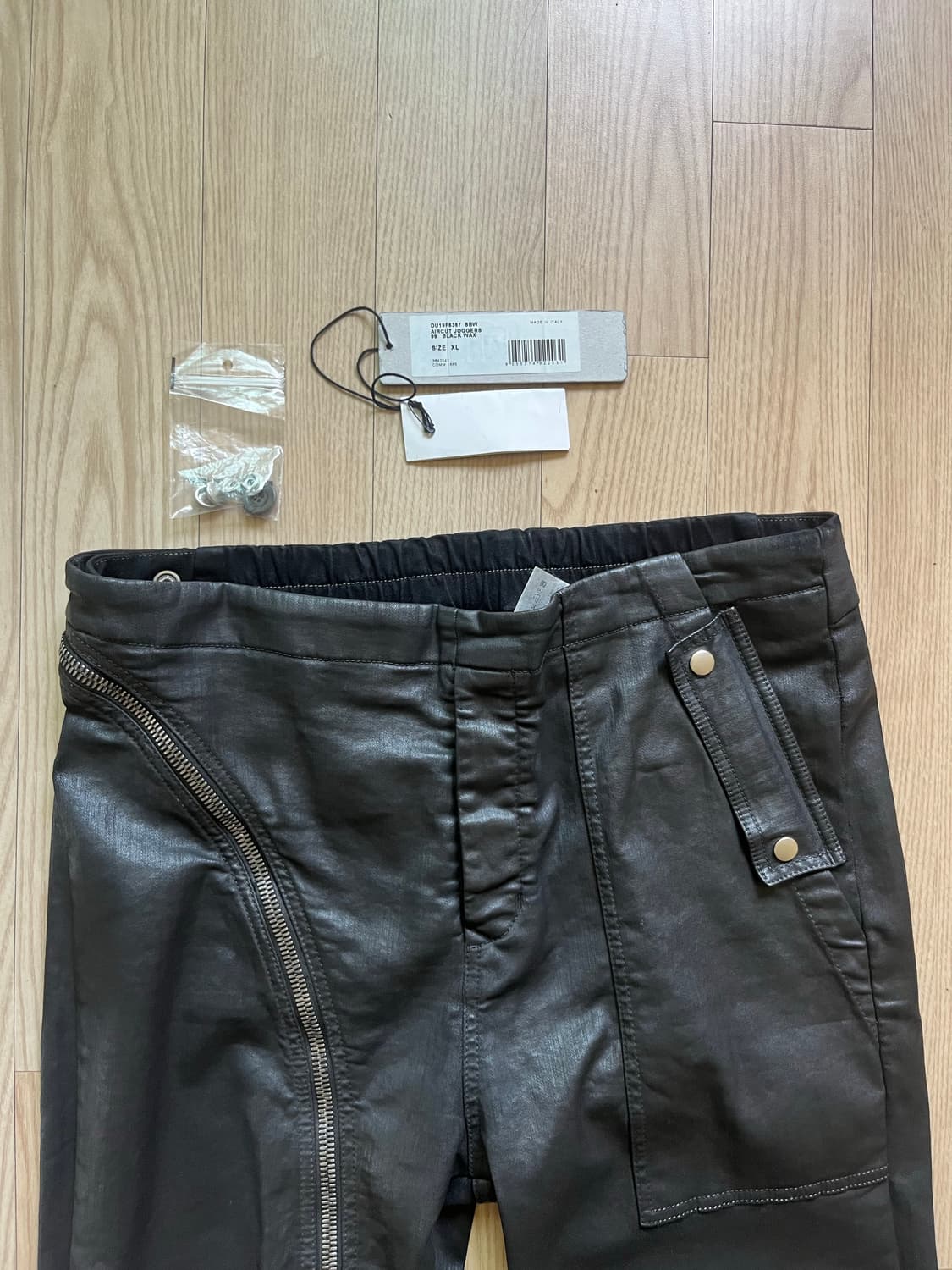 릭오웬스 air cut black wax 상품이미지6