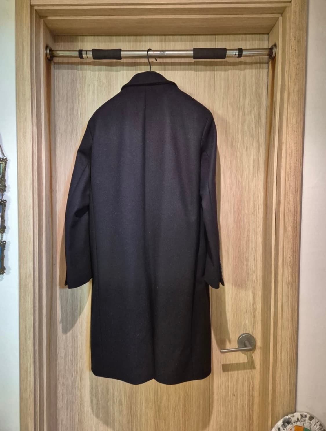 인사일런스 [BLACK LABEL] MTR 프리미엄 체스터코트 Black 상품이미지2