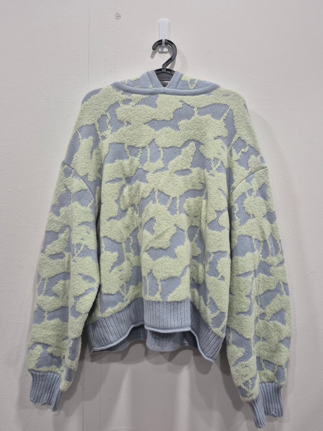 한섬 랑방 플라워 패턴 후드 니트 여성 88사이즈 상품이미지3