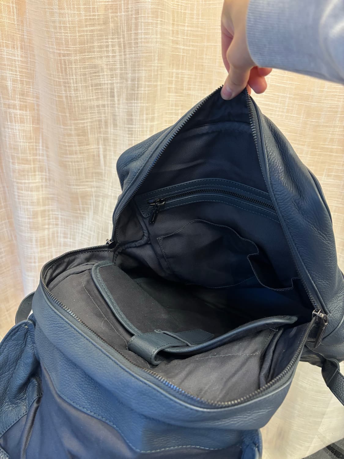 정품 쿠론 소가죽 백팩     상품이미지7