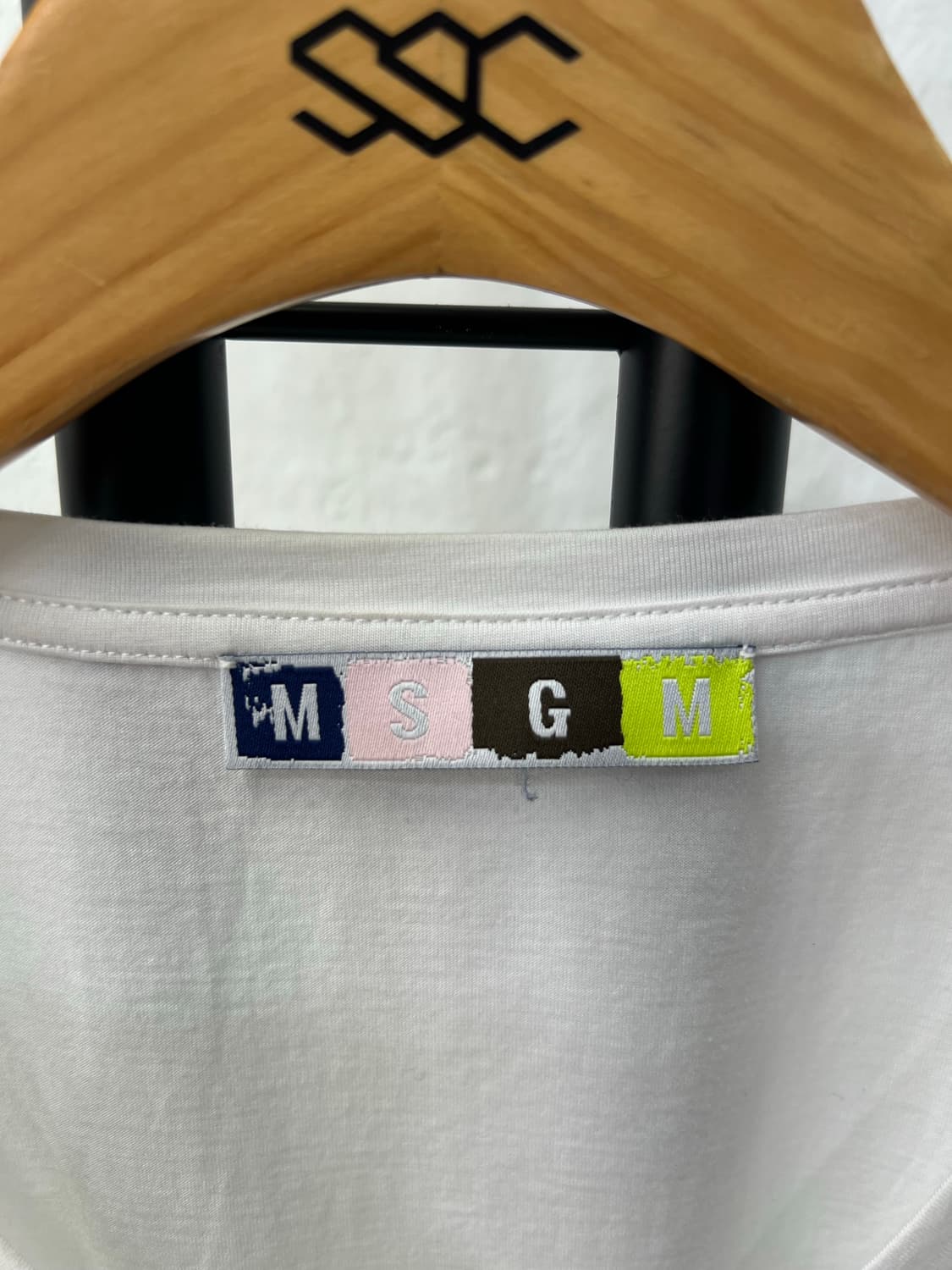 정품) MSGM 여성 비즈 반팔티 S 상품이미지6