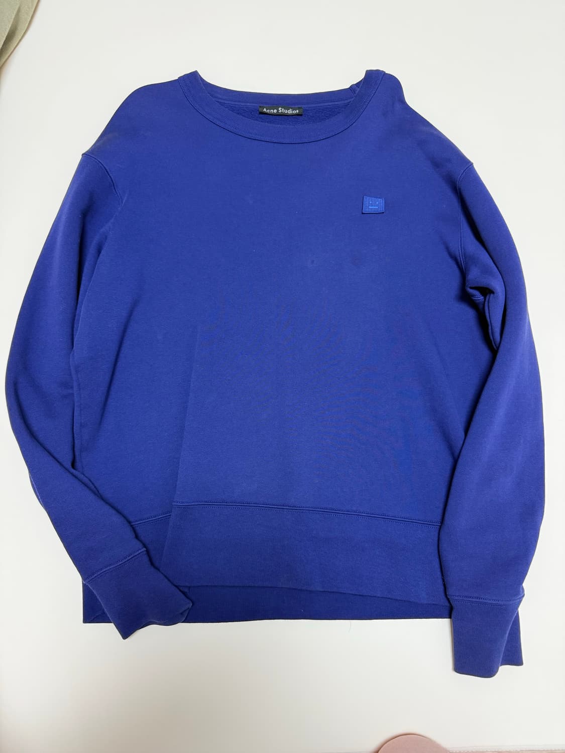 아크네 페어뷰 L 사이즈 로얄블루 상품이미지1