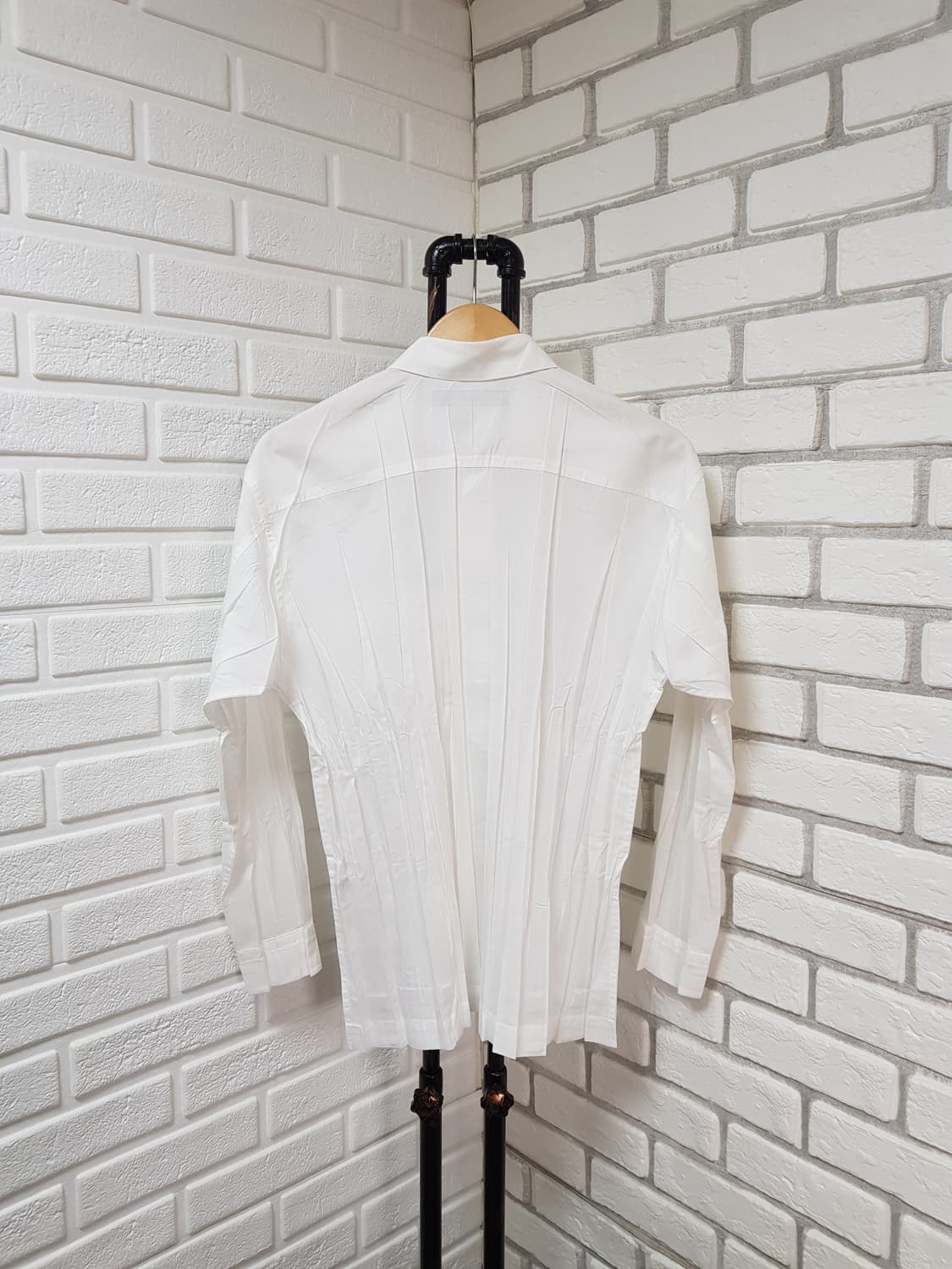 [1/95~100] 이세이미야케 맨 플리츠셔츠 화이트 상품이미지9