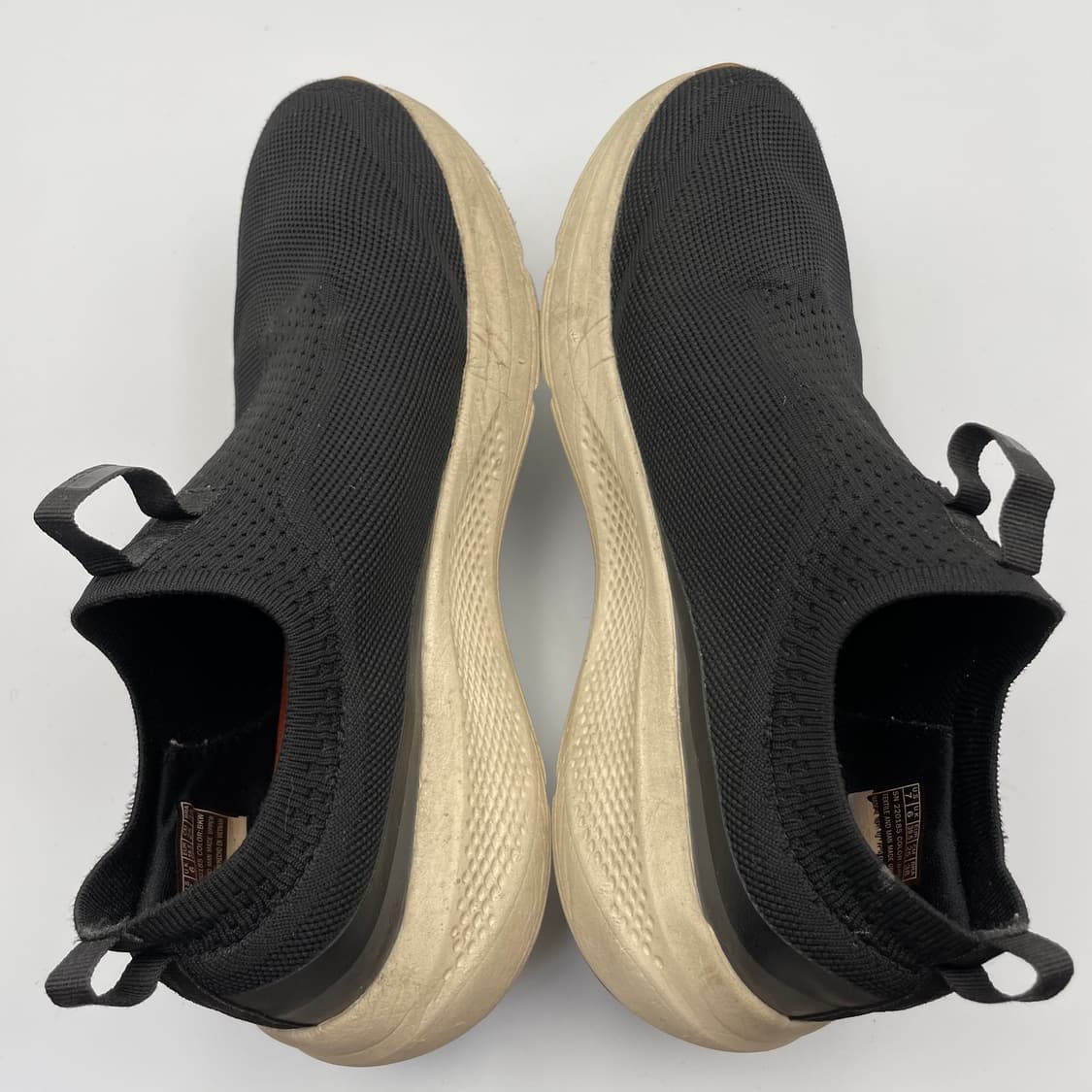 스케쳐스 블랙 울트라 고 슬립온 스니커즈 250 상품이미지3