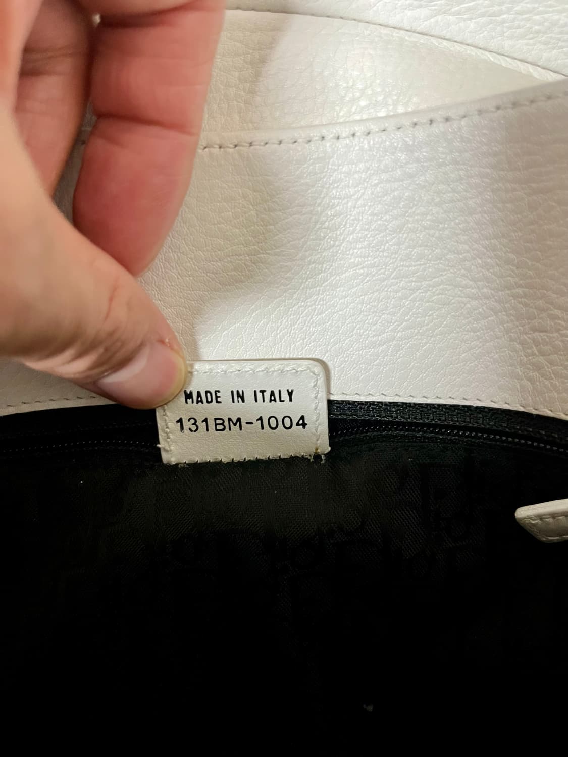 Christian Dior 화이트 가죽 숄더백 정품 상품이미지9