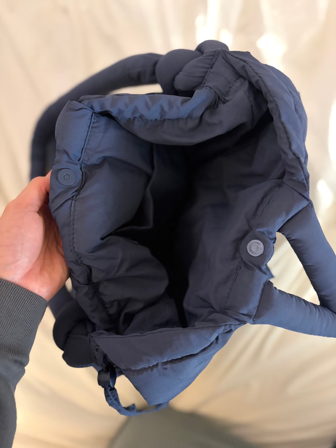 OLEND Ona 소프트 백(Navy) 상품이미지3