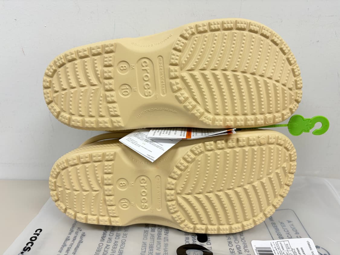 [265]크록스 클래식 락다운 클로그 신품 무료배송 상품이미지3