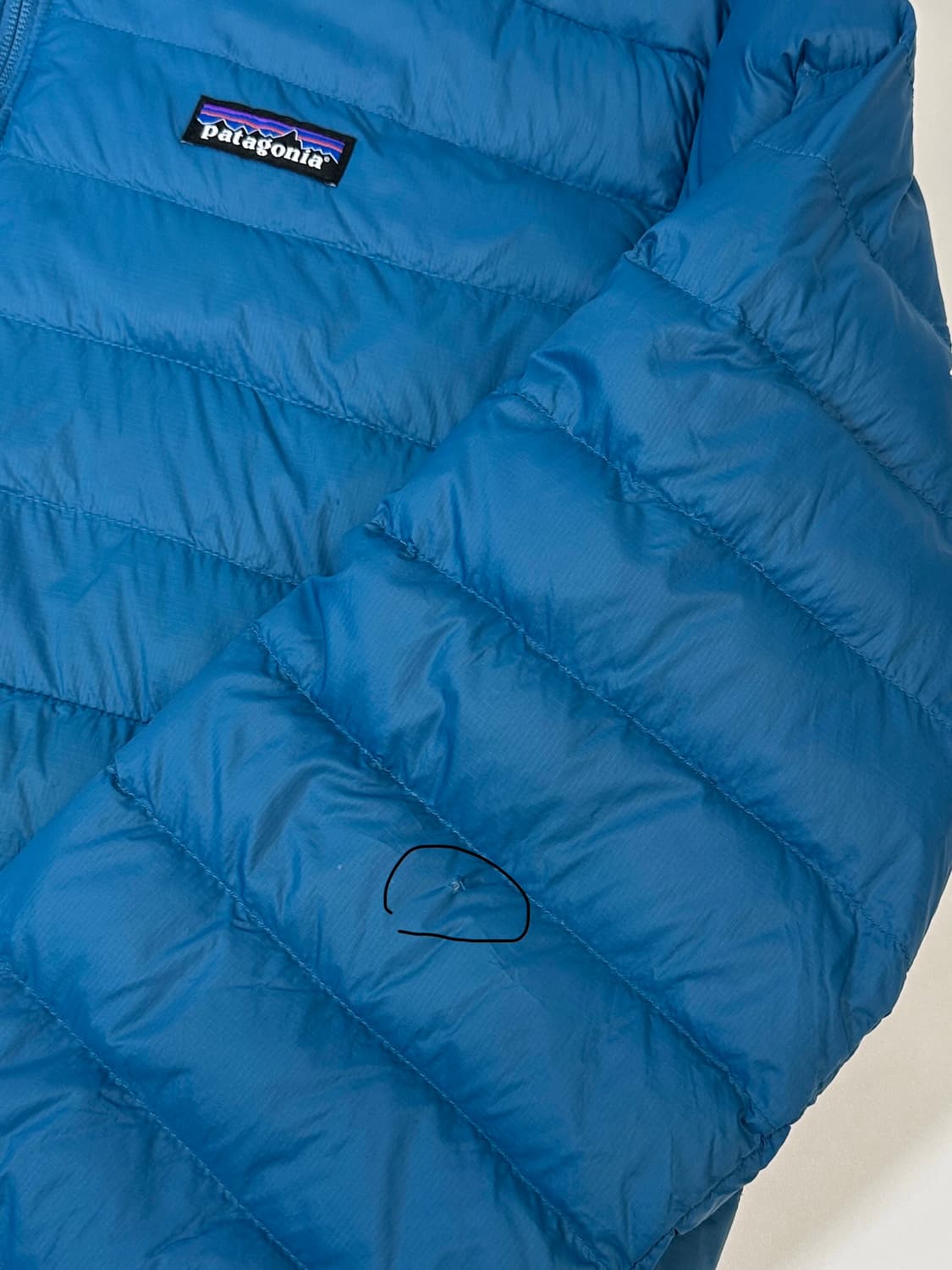 24fw 파타고니아 경량 구스다운 패딩 L 상품이미지6
