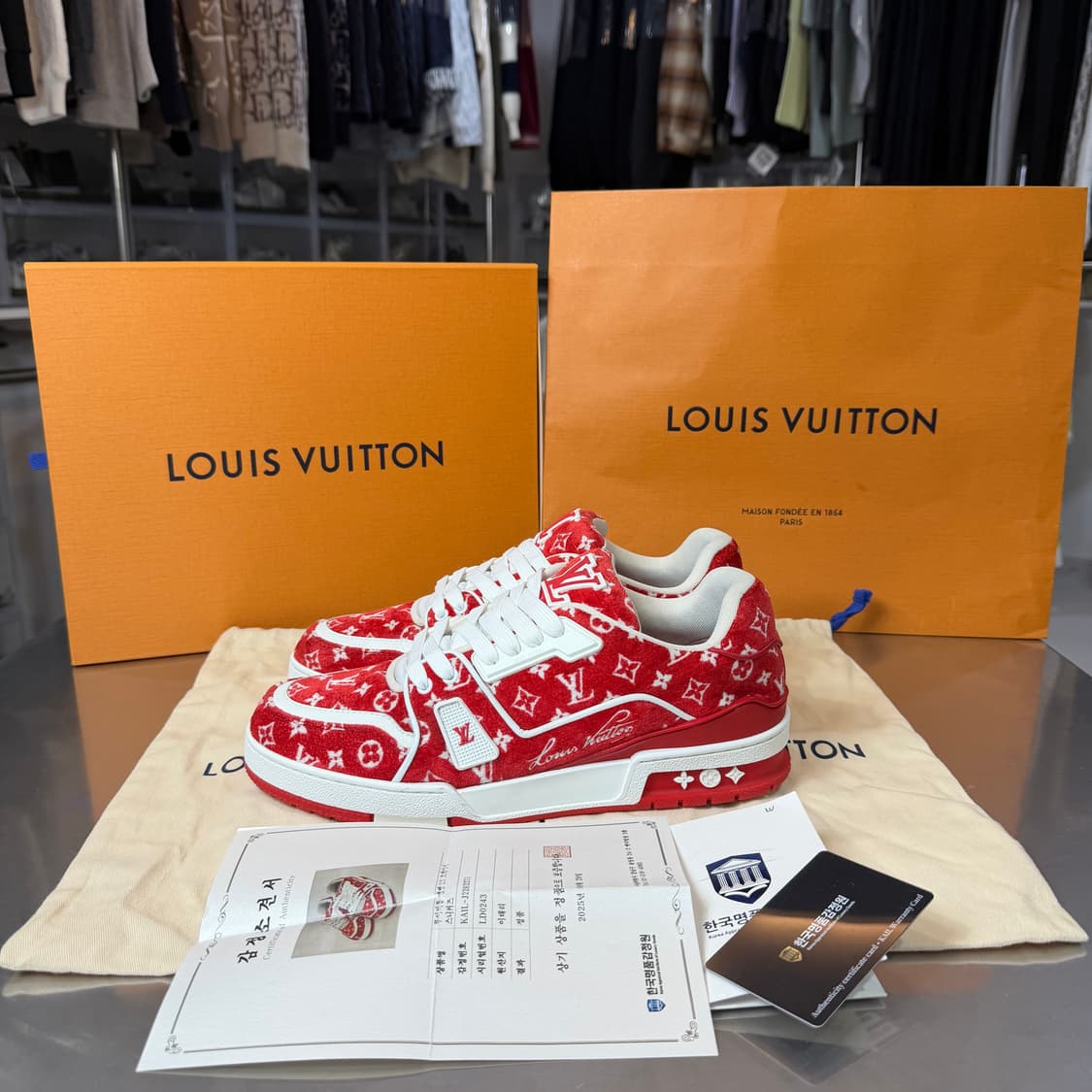 [리오브] 루이비통 LV 트레이너 텍스타일 벨벳 모노그램 스니커즈 상품이미지1