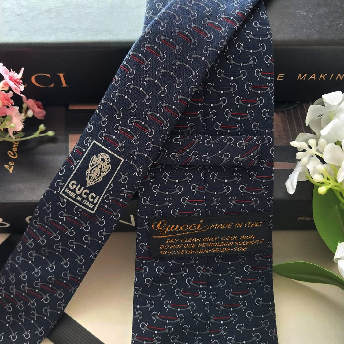 구찌 실크 네이비 홀스빗 패턴 넥타이 8.6cm A등급 K1861 상품이미지4