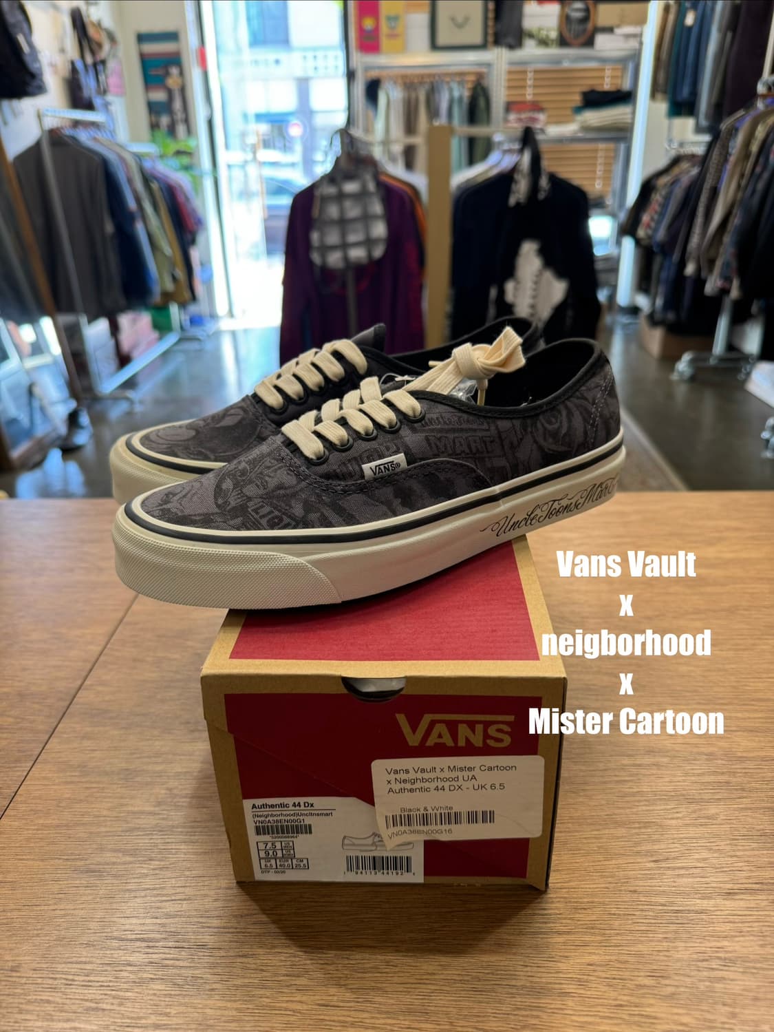 [255mm] 반스 x 네이버후드 x 미스터 카툰 어센틱 44 DX 상품이미지1