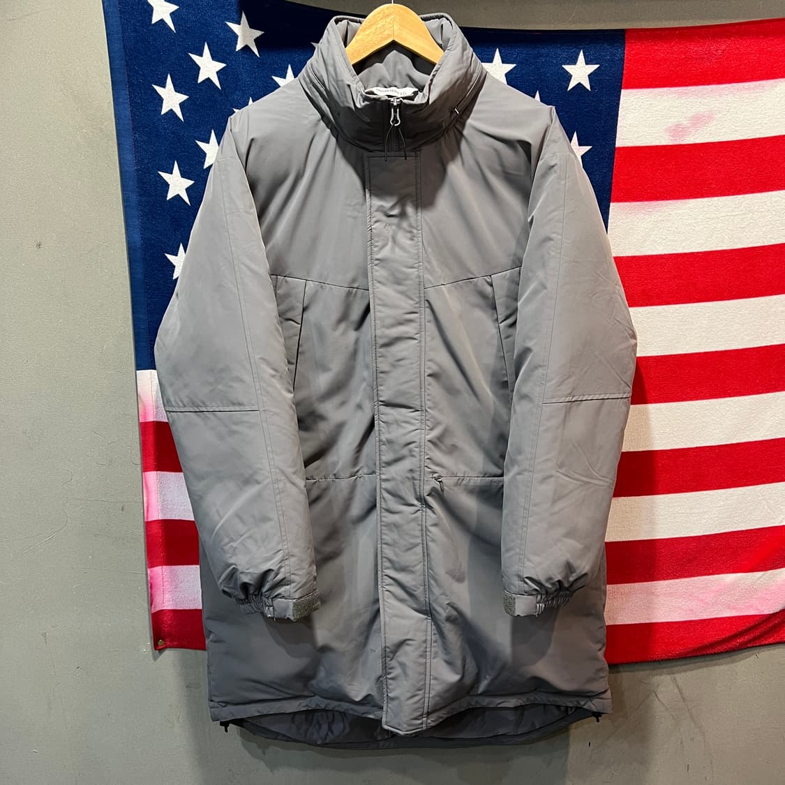 유니폼 브릿지 레벨7 몬스터 파카 상품이미지1