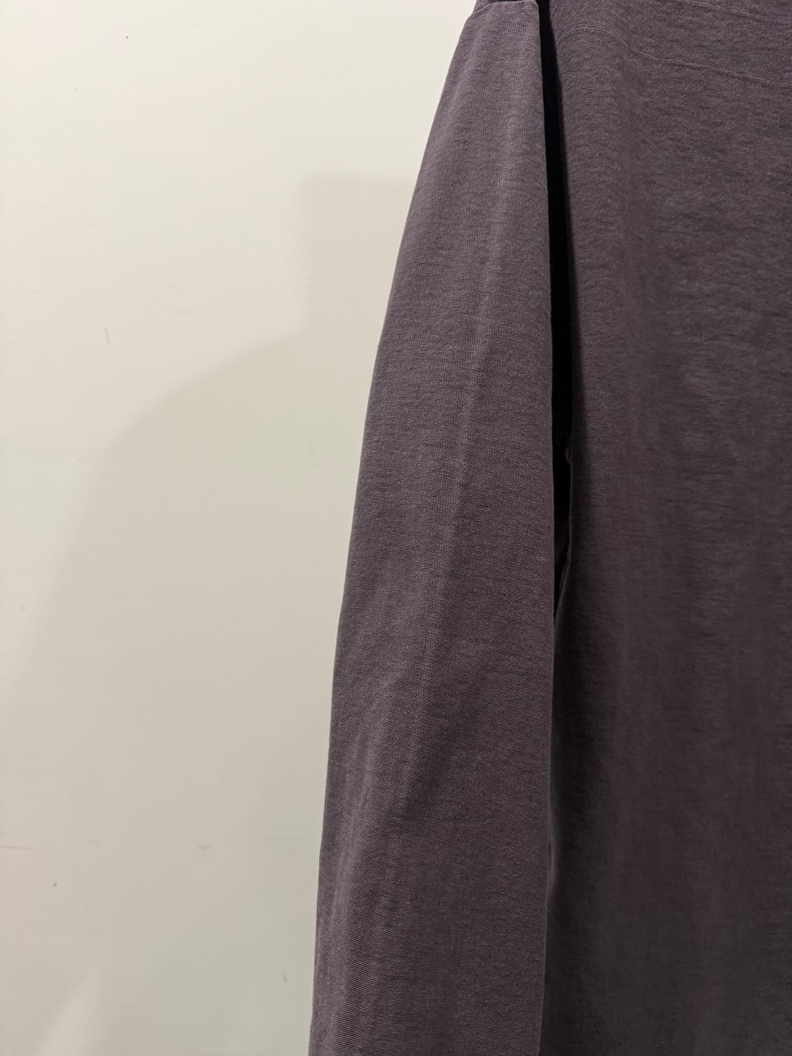 [새상품급-L] KITH 키스 롱슬리브 퀸 티셔츠 상품이미지5