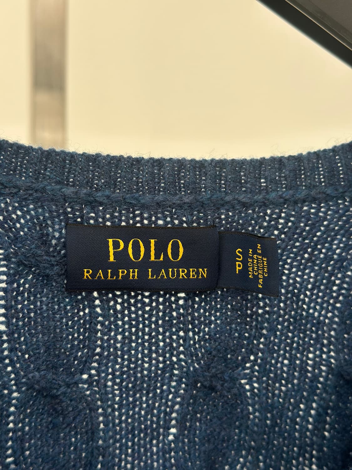폴로 랄프로렌 뮤트블루 울 캐시미어 V넥 케이블 니트  상품이미지7