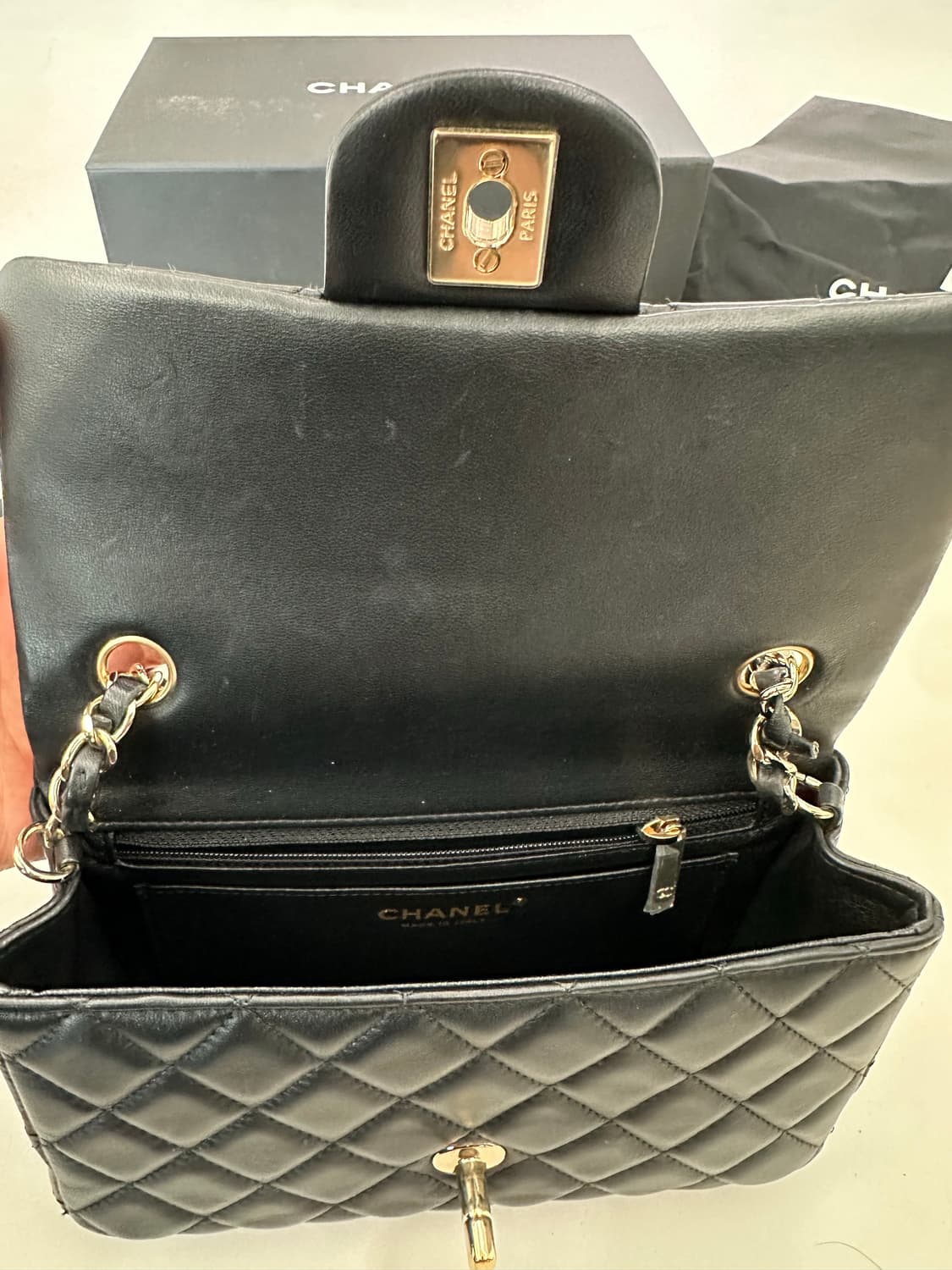 [os] 샤넬 뉴미니 클래식 샴페인골드 내장칩 상품이미지5