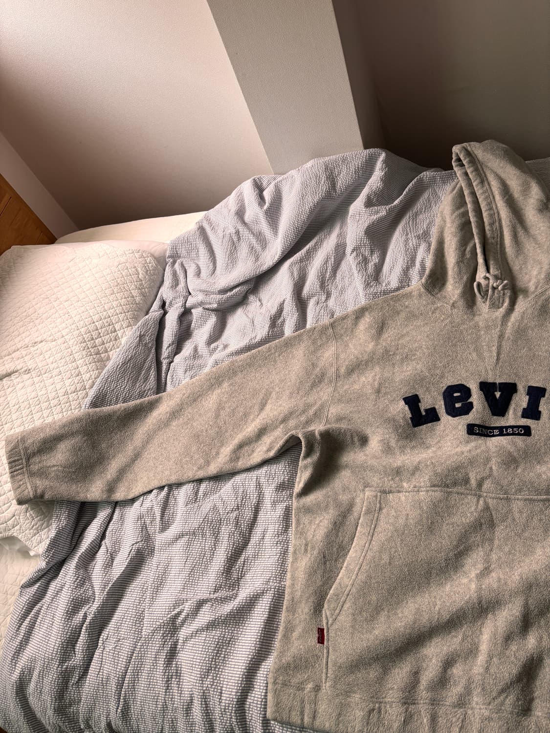 Levi’s 빈티지 후리스 후드티 – Red Tab의 2000s 아카이브 상품이미지4