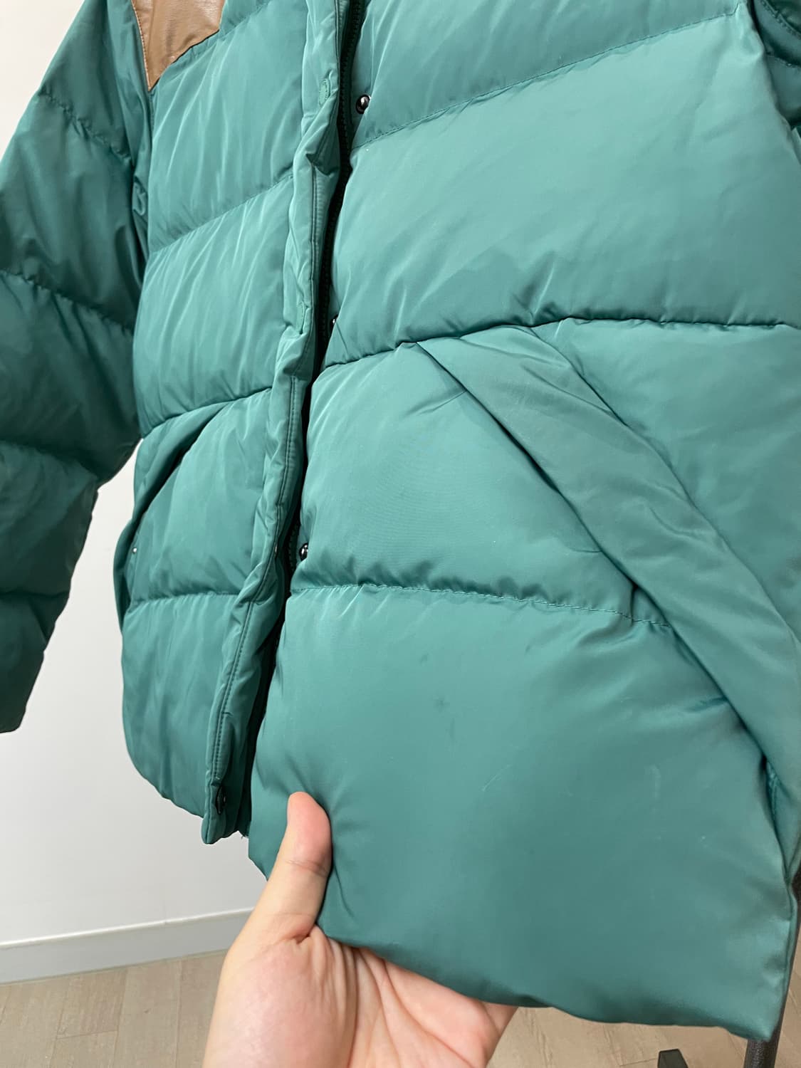 (100) 쉐비뇽 배색 덕다운 패딩 자켓 상품이미지7