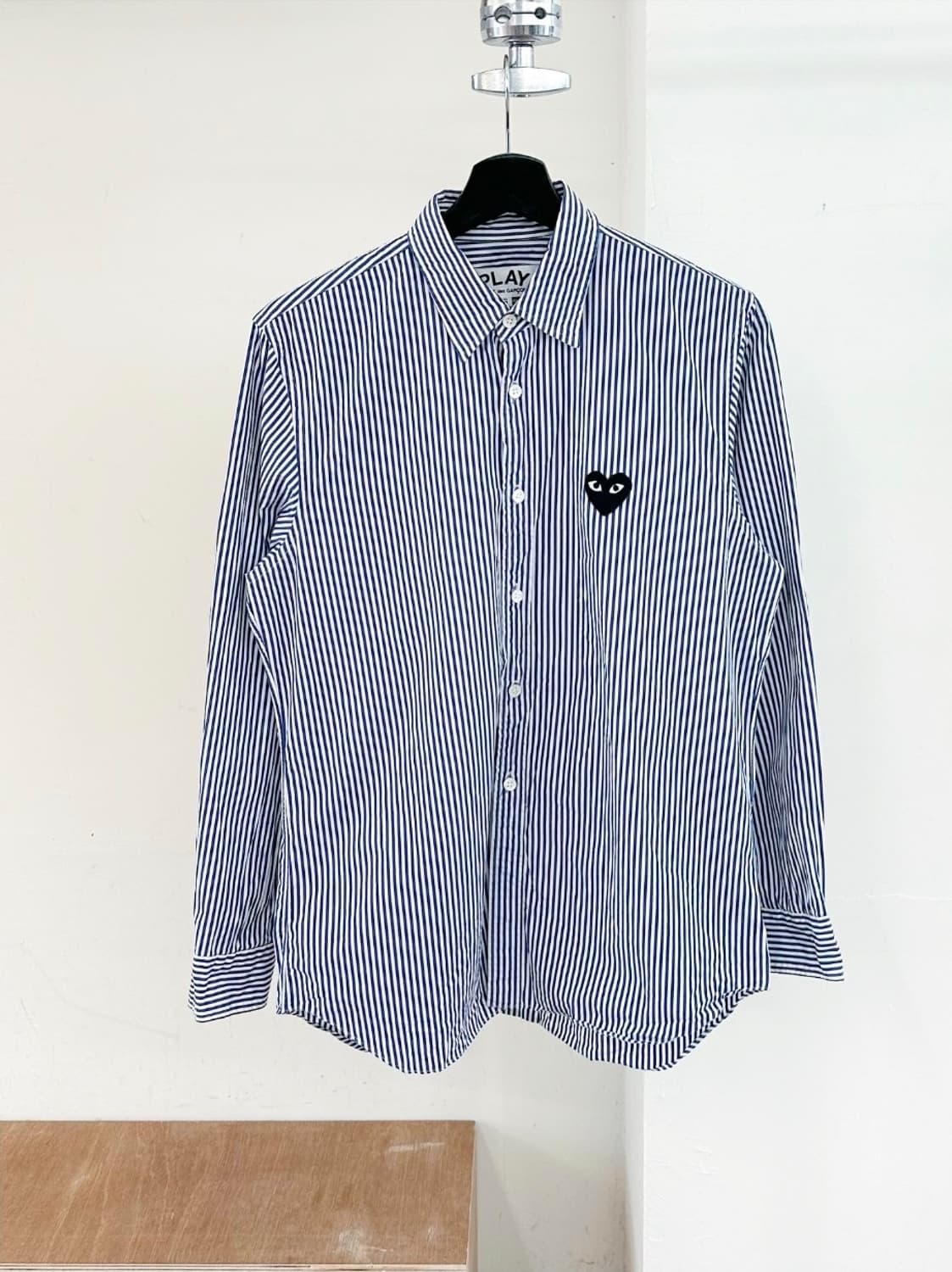 꼼데가르송 PLAY 라인의 스트라이프 상품이미지1