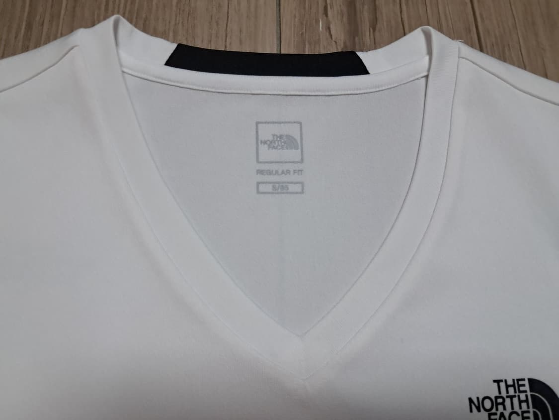 노스페이스 여성 반팔티 S 상품이미지5