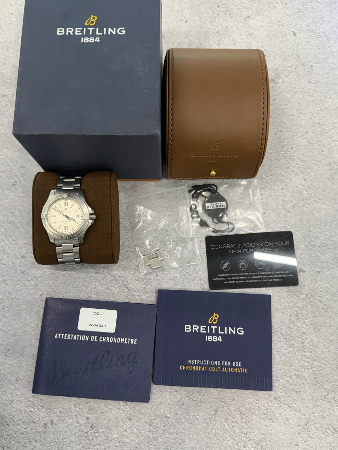 브라이틀링 콜트 A17313 시계 판매합니다. 상품이미지6